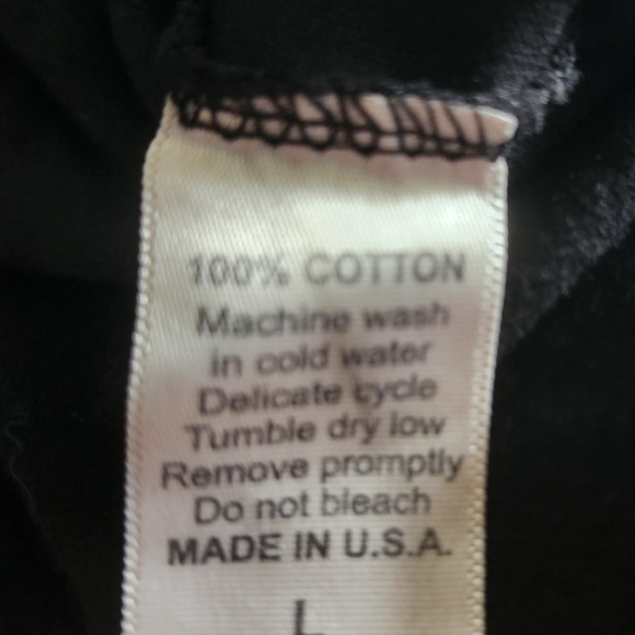 Beautiful beaded spider 🕷 web LS shirt. 🖤 - Picture 4 of 8